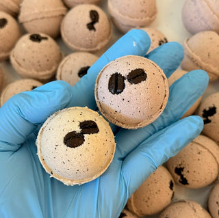 Bath Soak: BABY BOMB (2")(Round Shape)(55 Each/Jar)